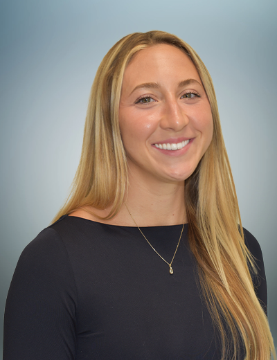 Headshot of Anna McIntyre